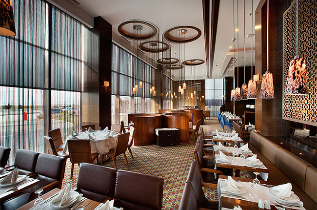 HILTON DT VAN