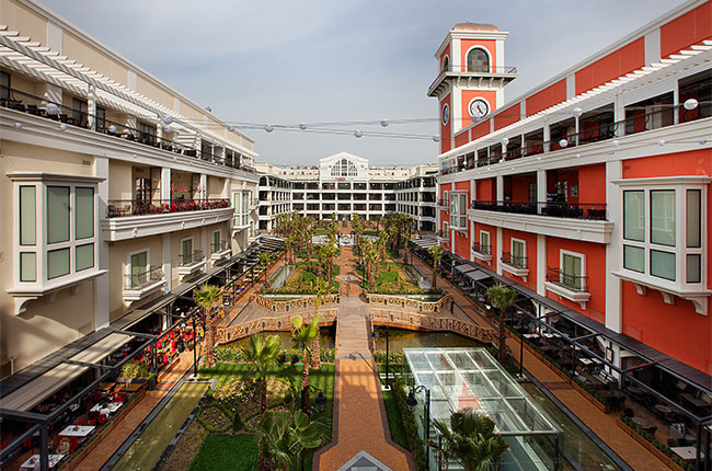 MAVİBAHÇE SHOPPING CENTER