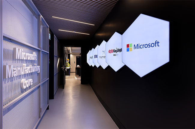 MICROSOFT MANIFACTURING CORE