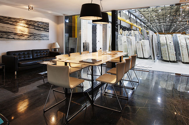 STONELINE SHOWROOM